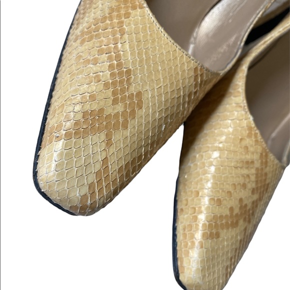 STUART WEITZMAN Yellow Snakeskin Pumps - Picture 4 of 5